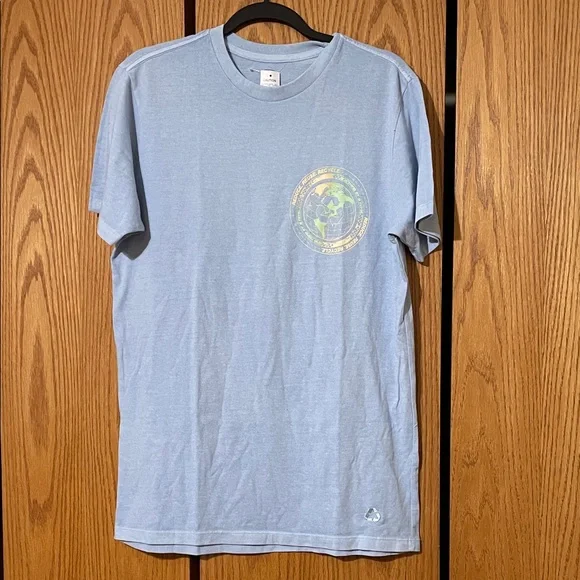 Reduce Reuse ♻️ Recycle Graphic Tee - Picture 2 of 10